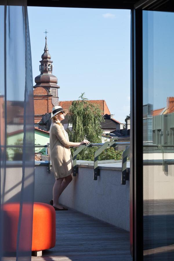 Hotel Browar コシチェジナ エクステリア 写真